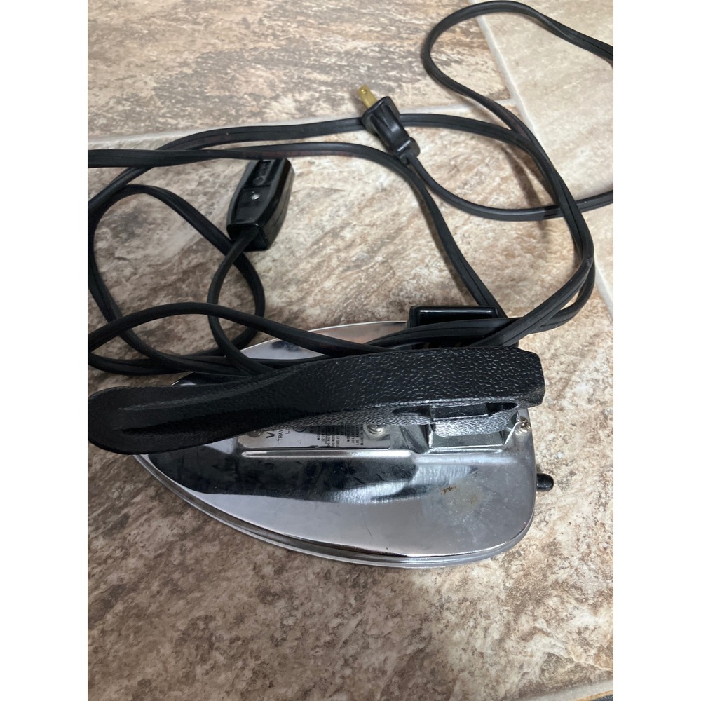 Vintage Valiant Travel Iron 961E Folding Handle Chrome Portable 250W 120V AC